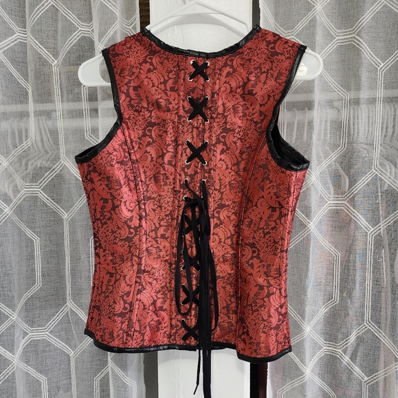 Corset - Size XL - Picture 2 of 6